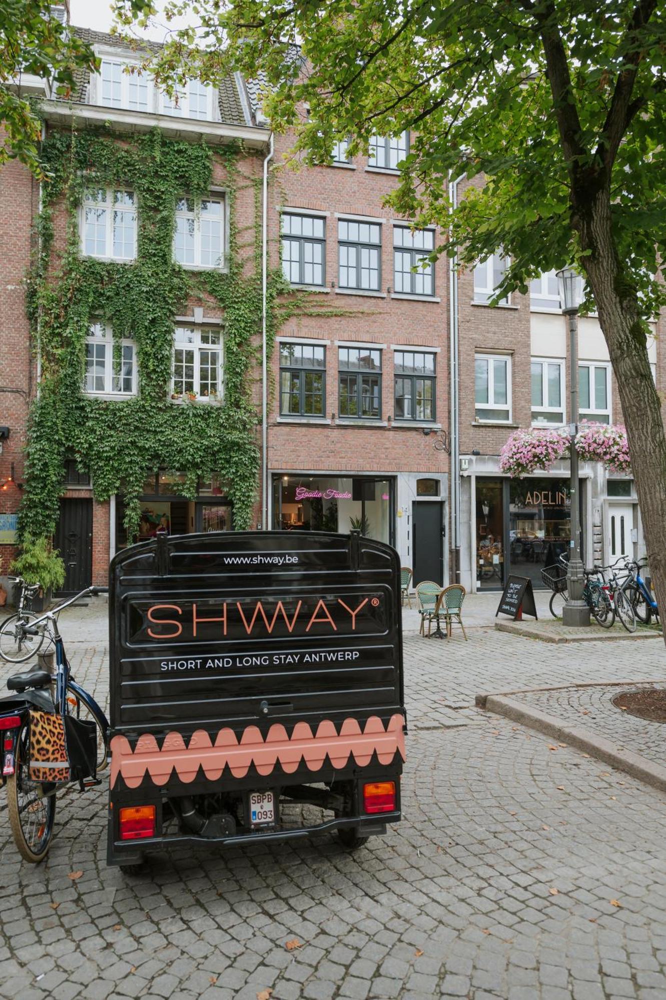 Shway - The Proof Reader Apartment Антверпен Екстериор снимка