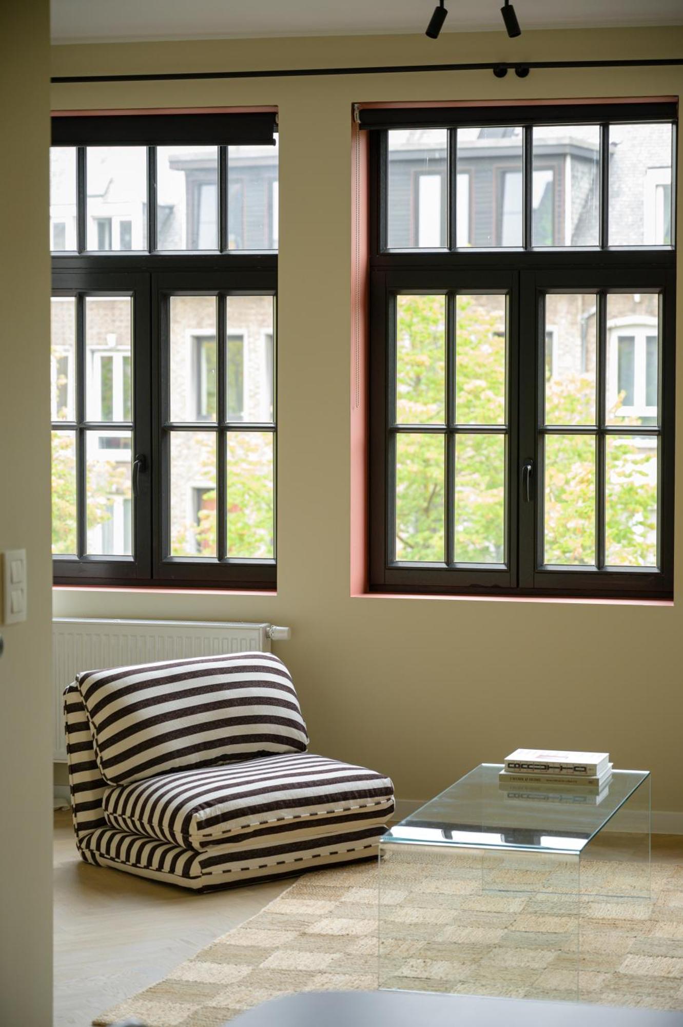 Shway - The Proof Reader Apartment Антверпен Екстериор снимка